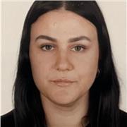 sono disponibile anche nei weekend. diplomata al tecnico corso biotecnologie sanitarie, attualmente frequentante fisioterapia